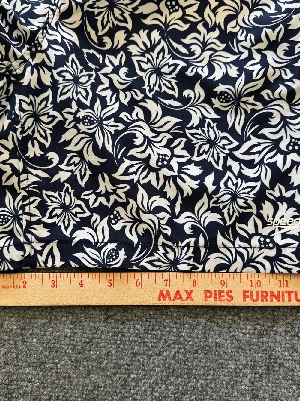 Speedo Floral Swim Trunks Navy White Tropical Board Shorts Mesh Lined L